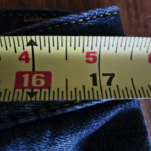 Guess Distressed Denim Stretch Capris Size 31 Medium Blue Jeans Women’s - Picture 7 of 10